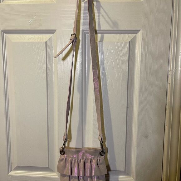 NWOT Maurizio Taiuti leather soft iridescent pink ruffle small crossbody bag - Picture 3 of 11